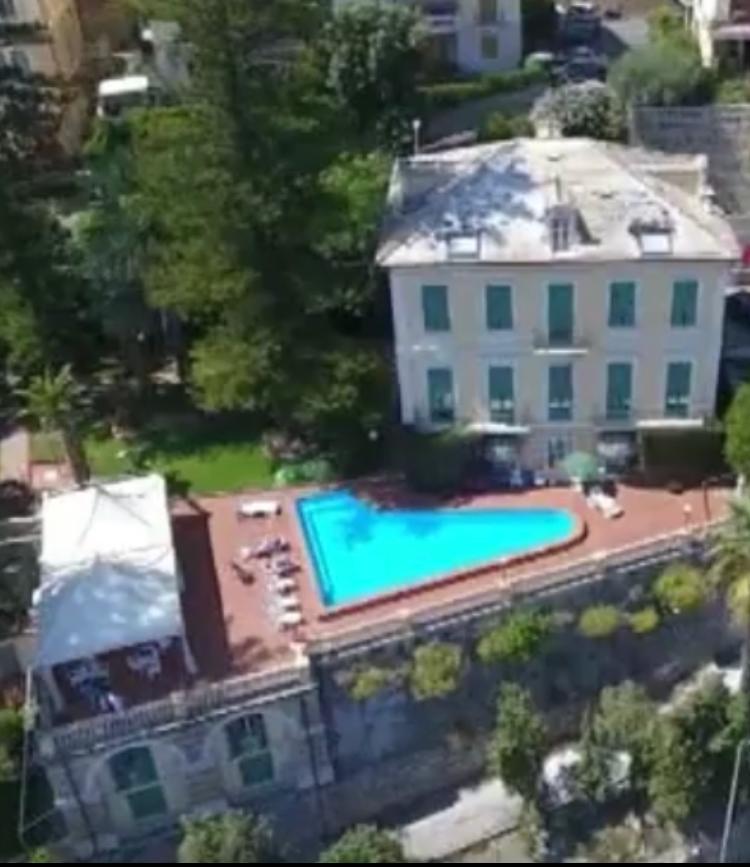Hotel Miramare Imperia Exteriér fotografie